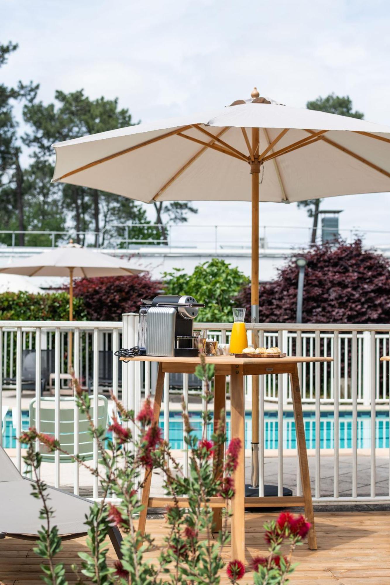 Novotel Bordeaux Merignac מראה חיצוני תמונה